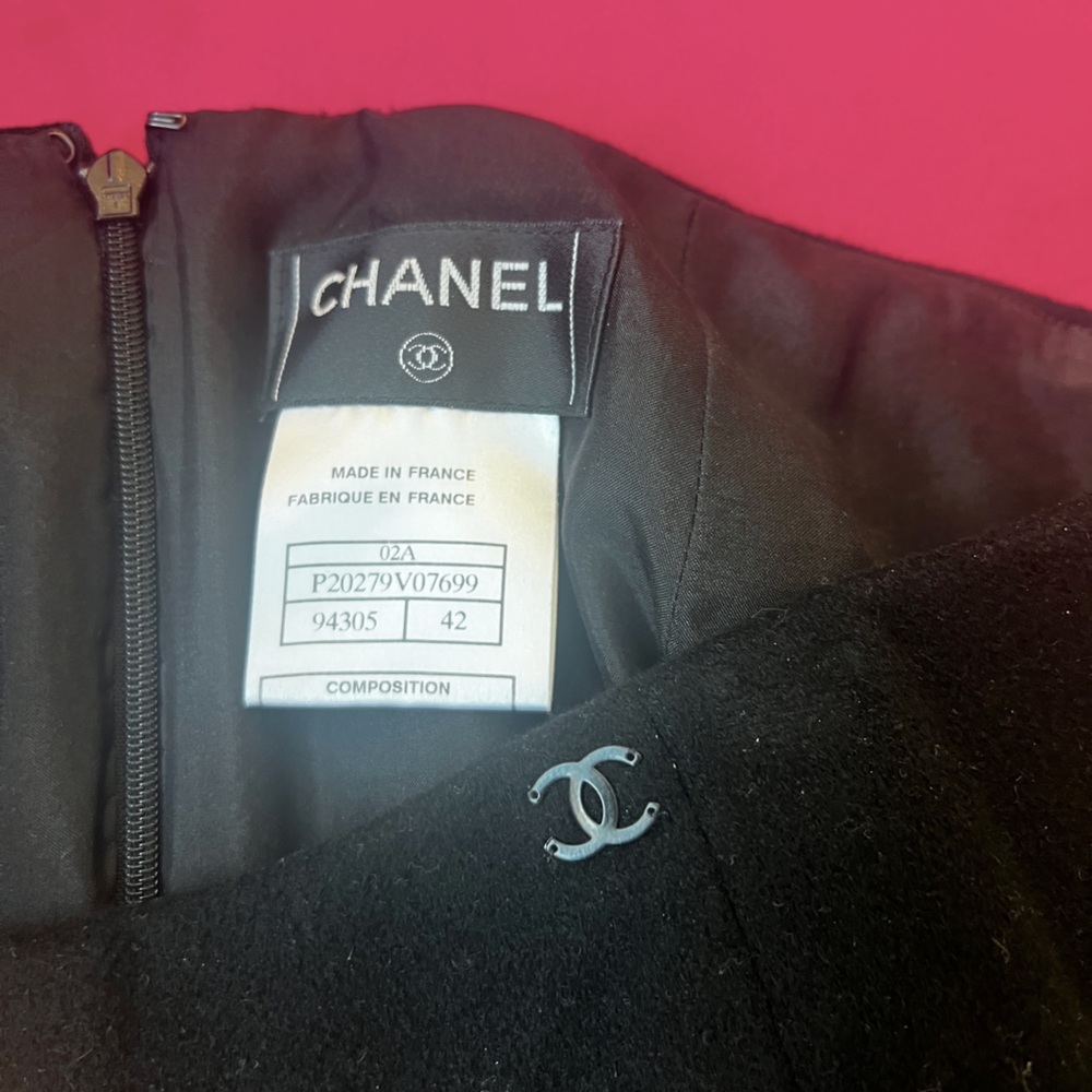 Authentic Chanel Wool Skirt Double CC